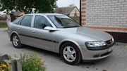 Перевезу малогаборитный груз легковым автомобилем 