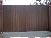 Производим кованные и металлические заборы, решетки, перила.